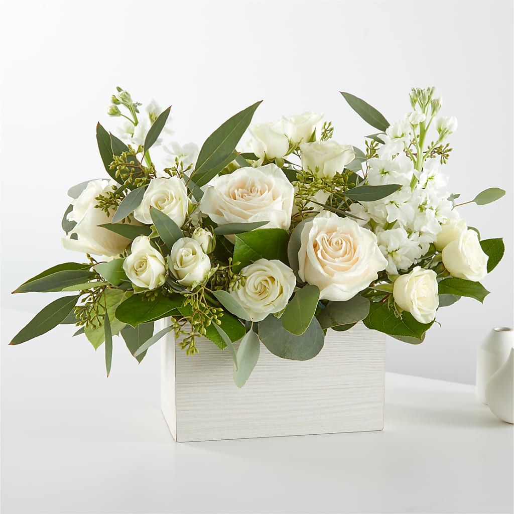 Fresh Linen Box Bouquet – Abc Florist, Mullens WV