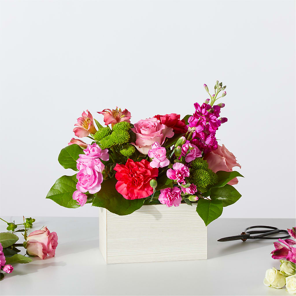Sweetberry Box – A Florist Original – Abc Florist, Mullens WV