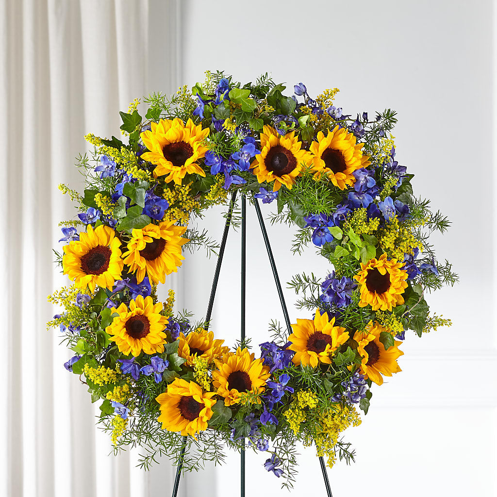 Bright Rays Wreath – Abc Florist, Mullens WV