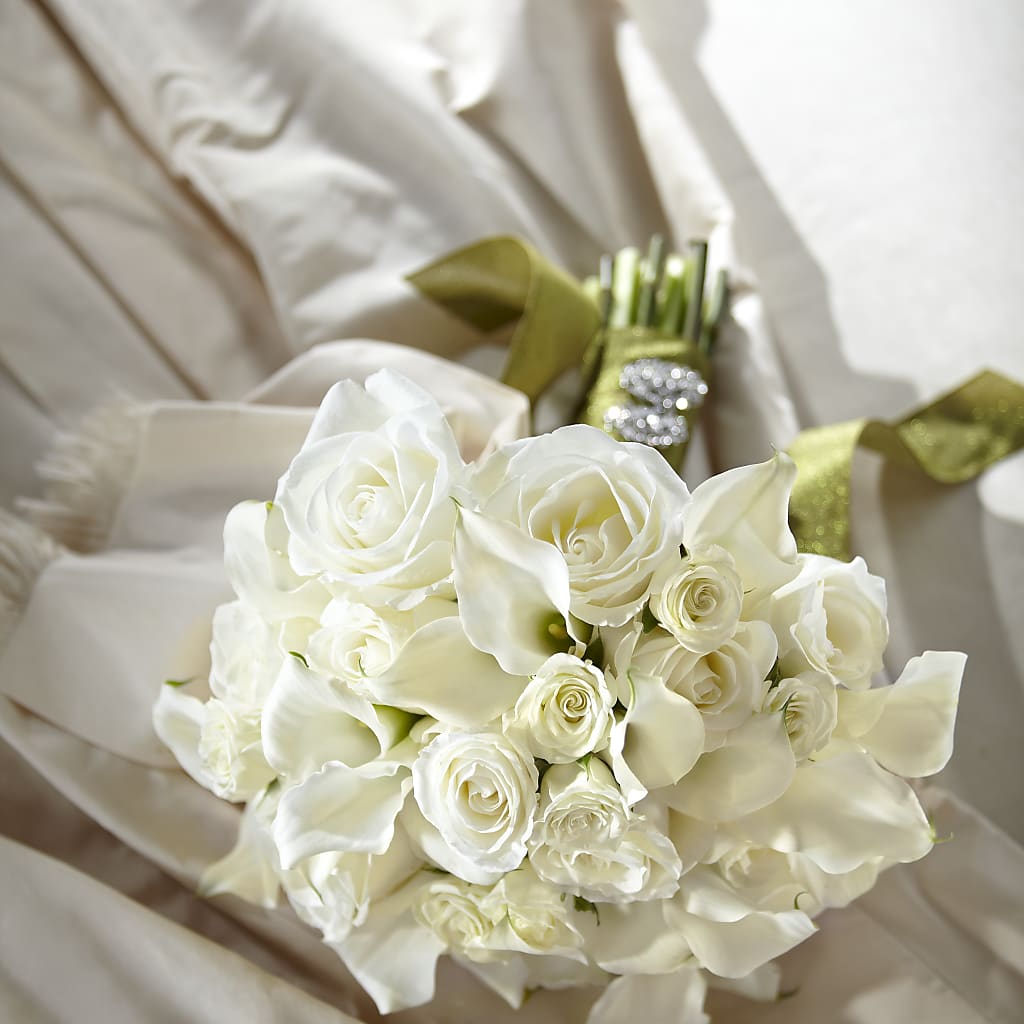 Serene Highness Bouquet – Abc Florist, Mullens WV
