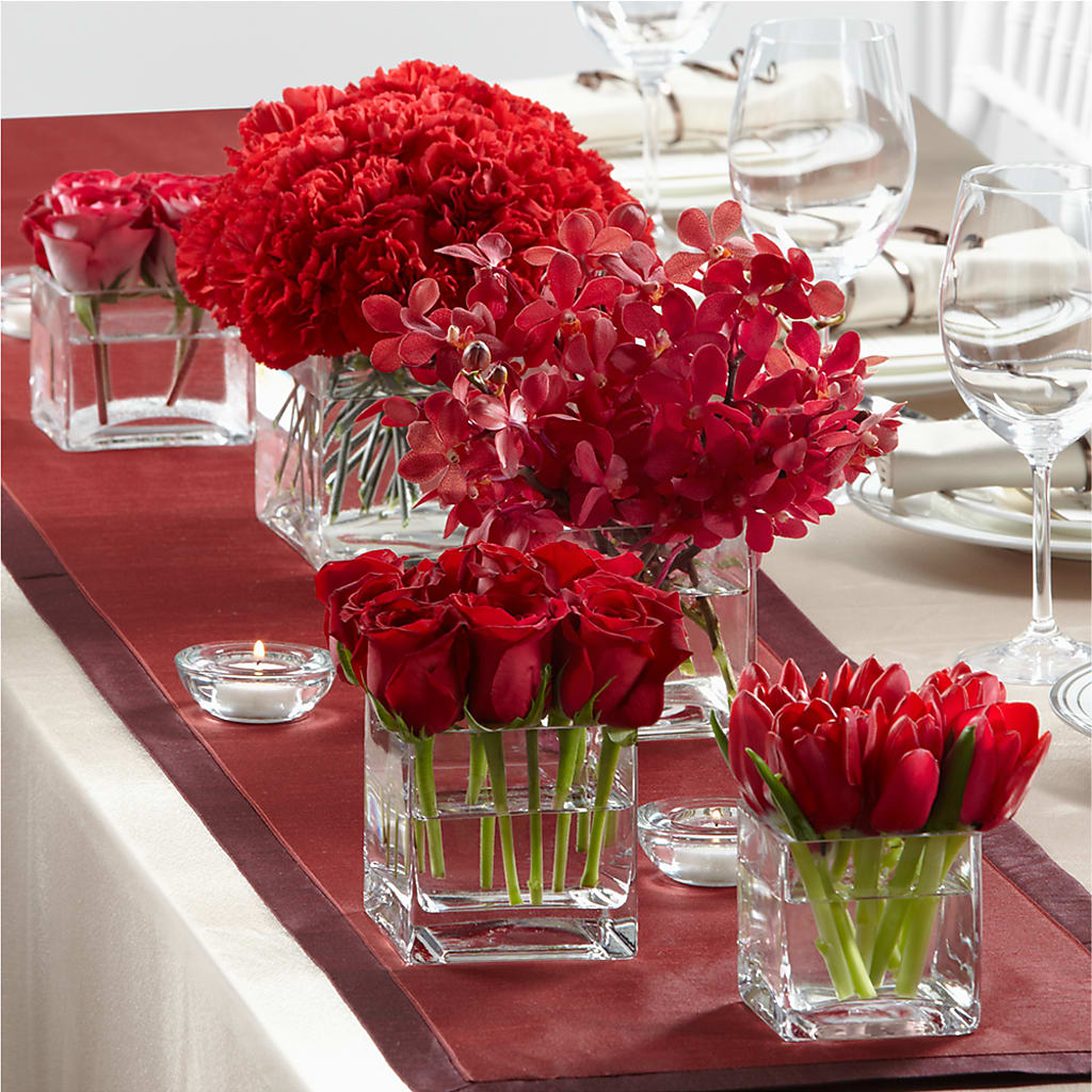 Modern Grace Centerpiece – Abc Florist, Mullens WV