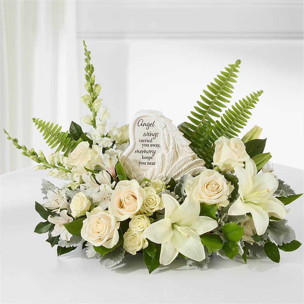 Holding You Close Arrangement –  Abc Florist, Mullens WV