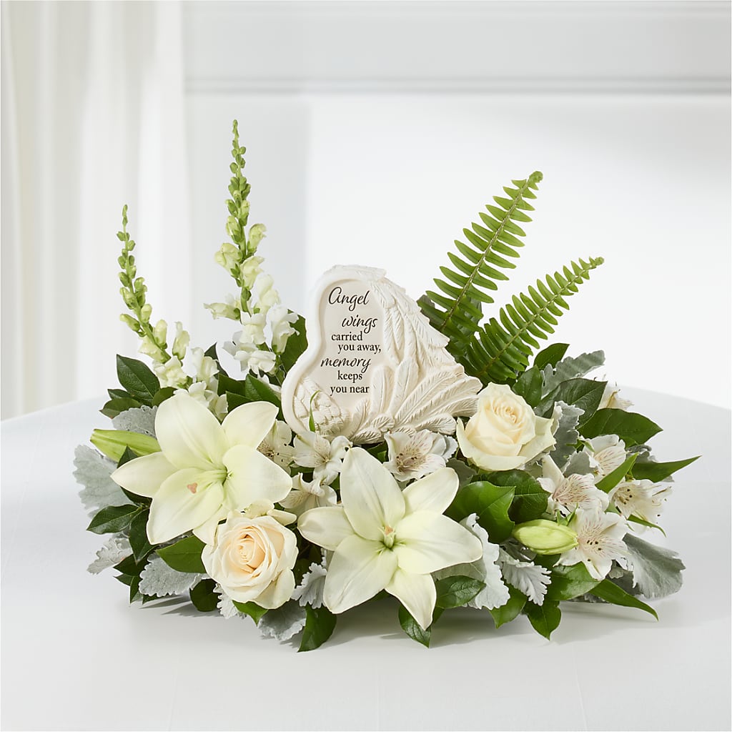 Holding You Close Arrangement –  Abc Florist, Mullens WV
