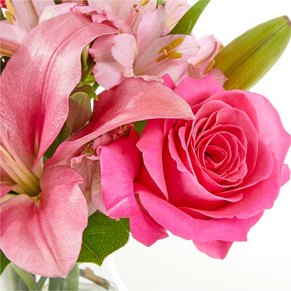 Lots of Love Bouquet –  Abc Florist, Mullens WV