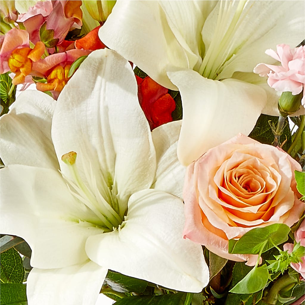 Grapefruit Splash Bouquet –  Abc Florist, Mullens WV